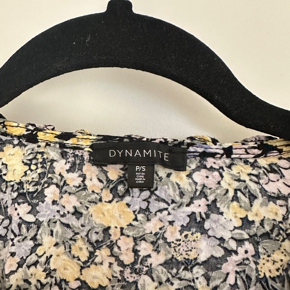 *3/$25* Dynamite Blue and Yellow Ruched Tie Front Crop Blouse - Picture 3 of 3